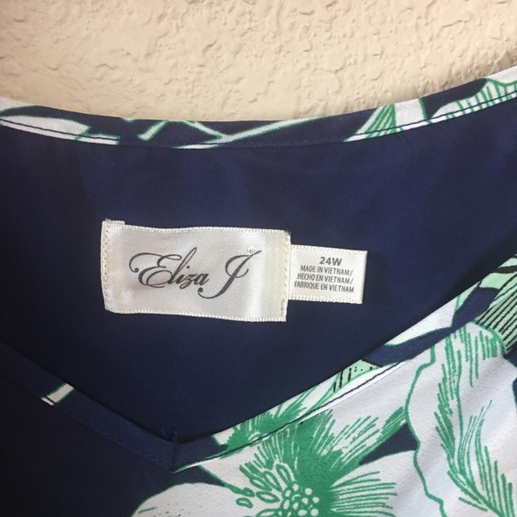 Eliza J Navy & Green Cold Shoulder Blouson Dress - Picture 5 of 10